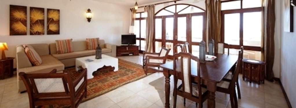 Lantana Galu Beach Diani Beach Zimmer foto