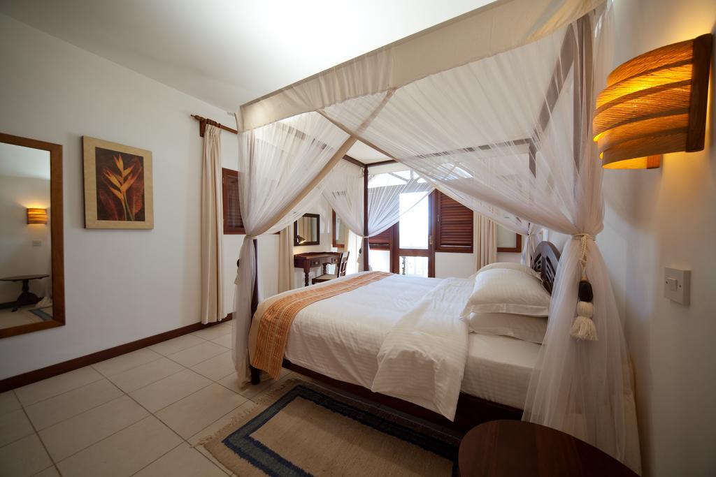 Lantana Galu Beach Diani Beach Zimmer foto