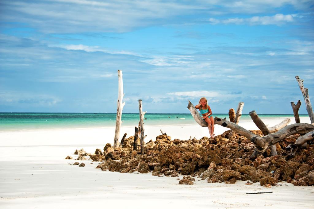Lantana Galu Beach Diani Beach Exterior foto