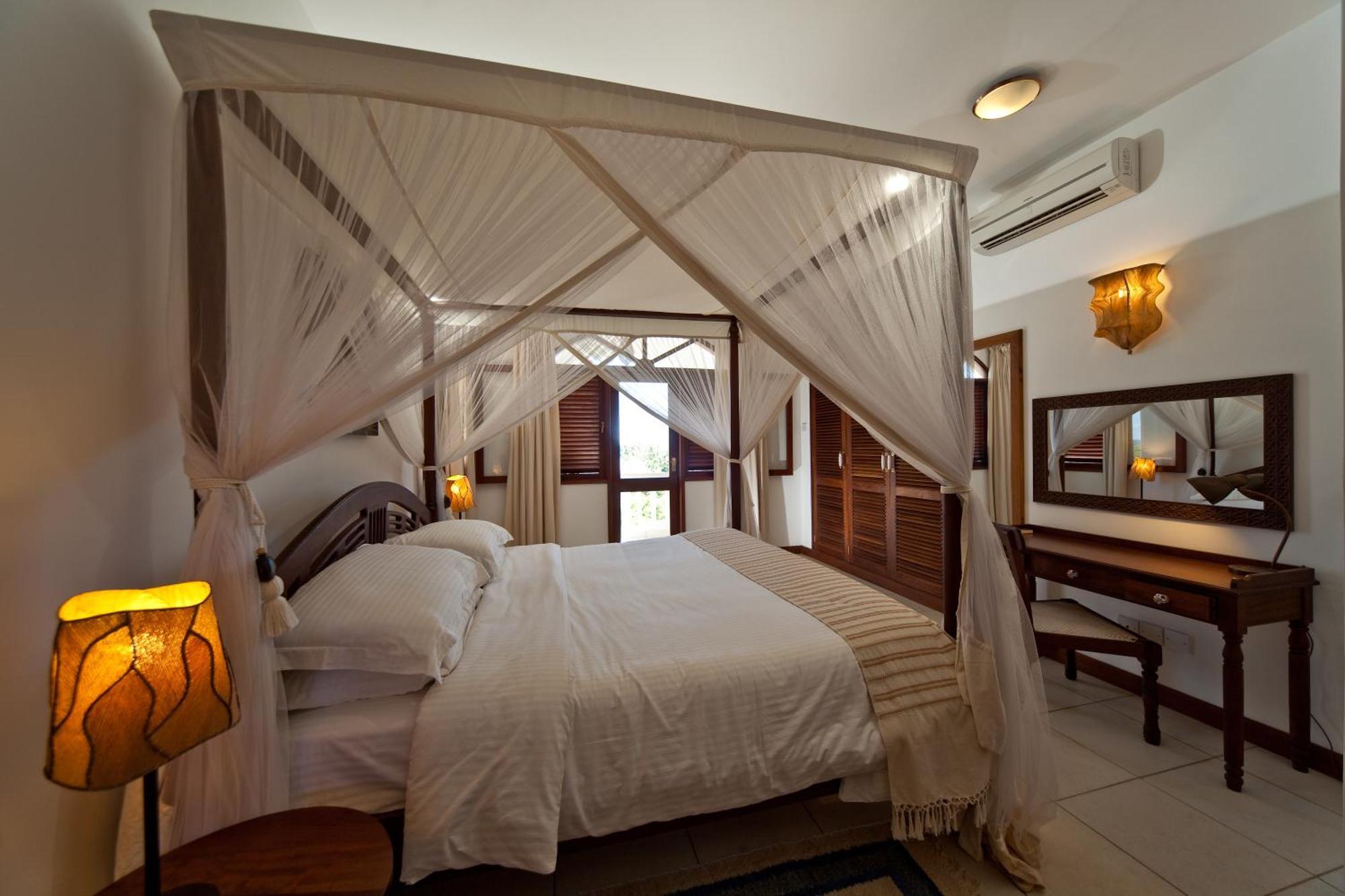 Lantana Galu Beach Diani Beach Zimmer foto