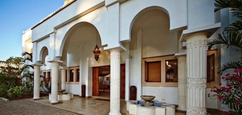 Lantana Galu Beach Diani Beach Exterior foto