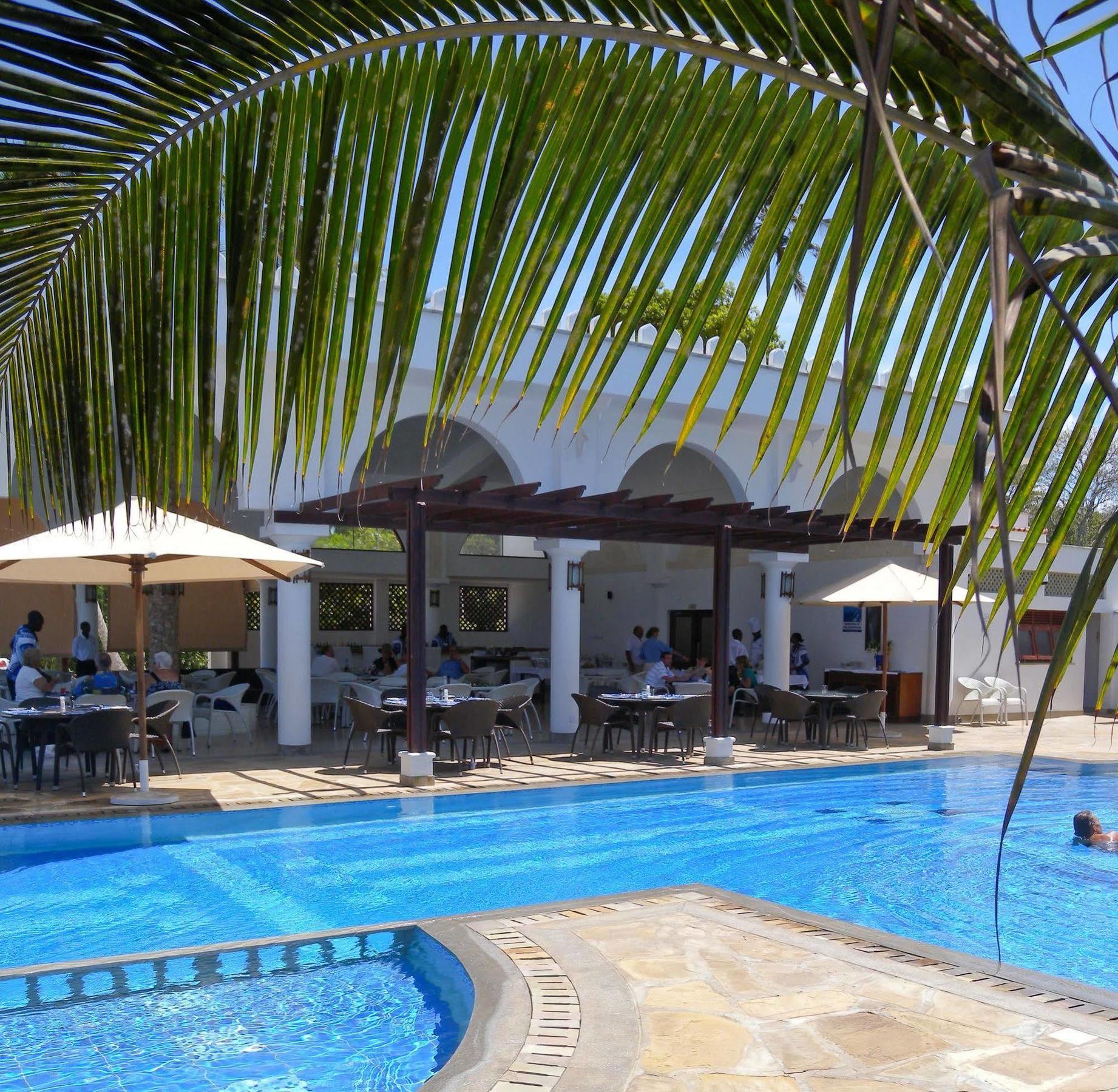 Lantana Galu Beach Diani Beach Exterior foto