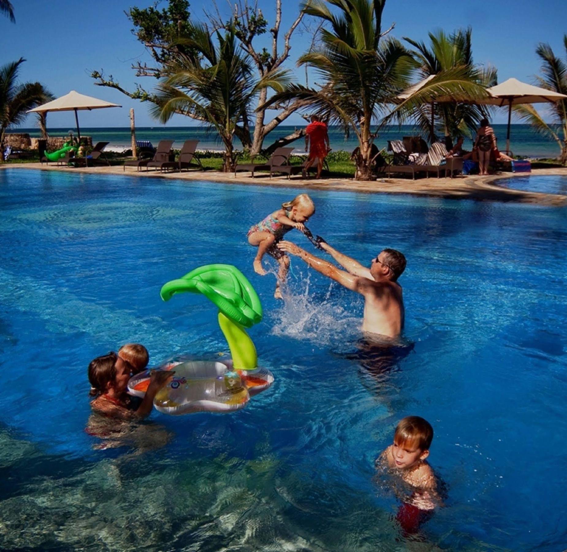 Lantana Galu Beach Diani Beach Exterior foto