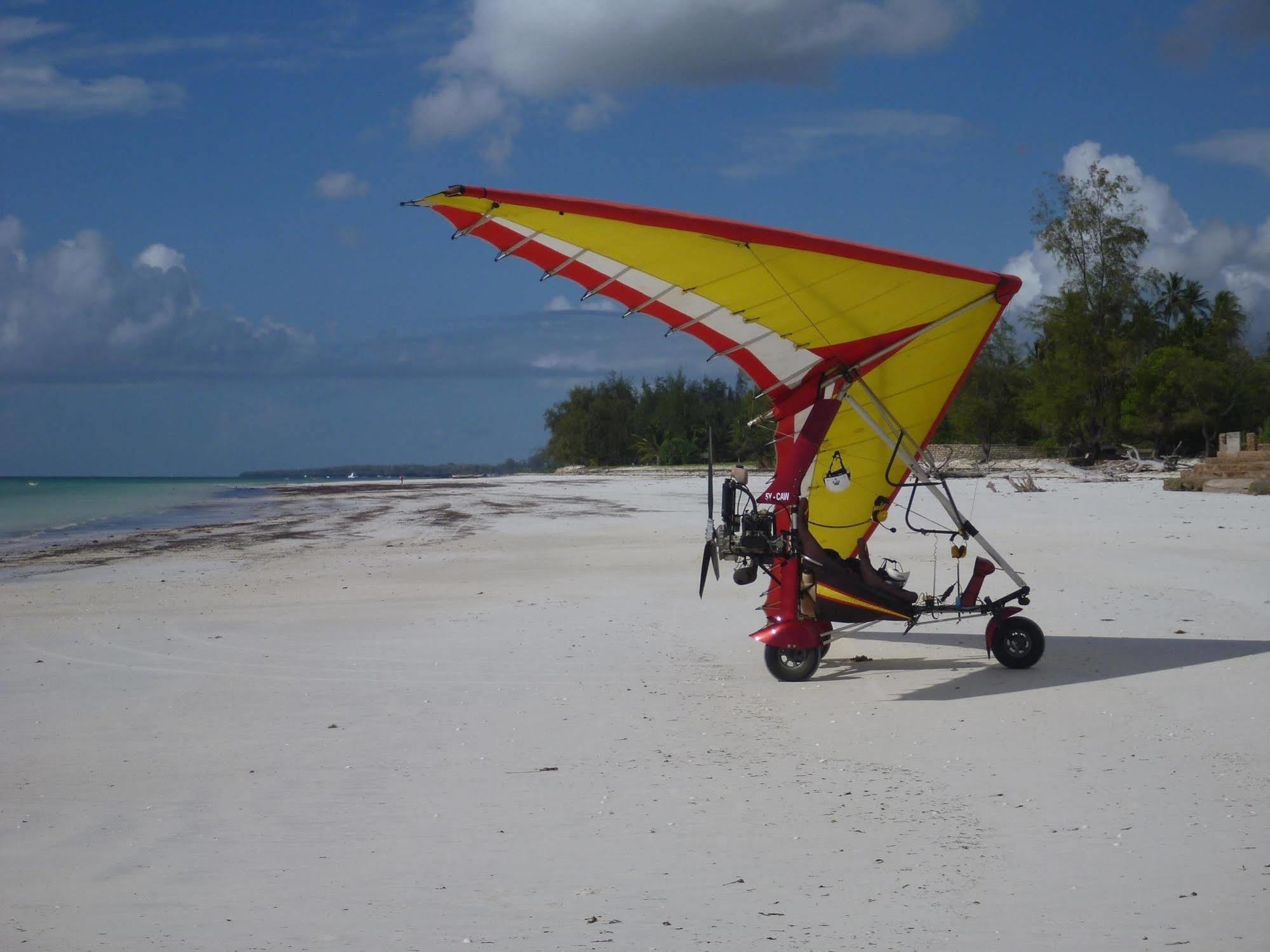 Lantana Galu Beach Diani Beach Exterior foto