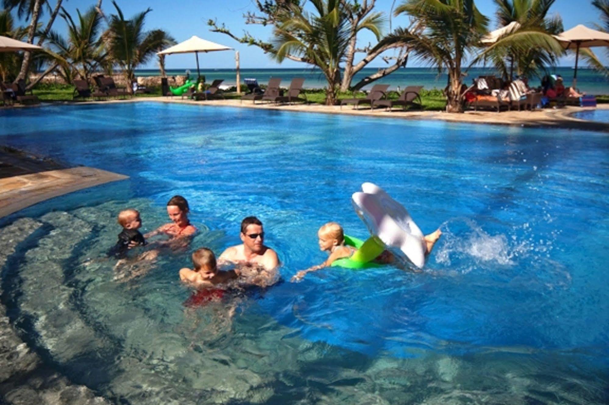 Lantana Galu Beach Diani Beach Exterior foto