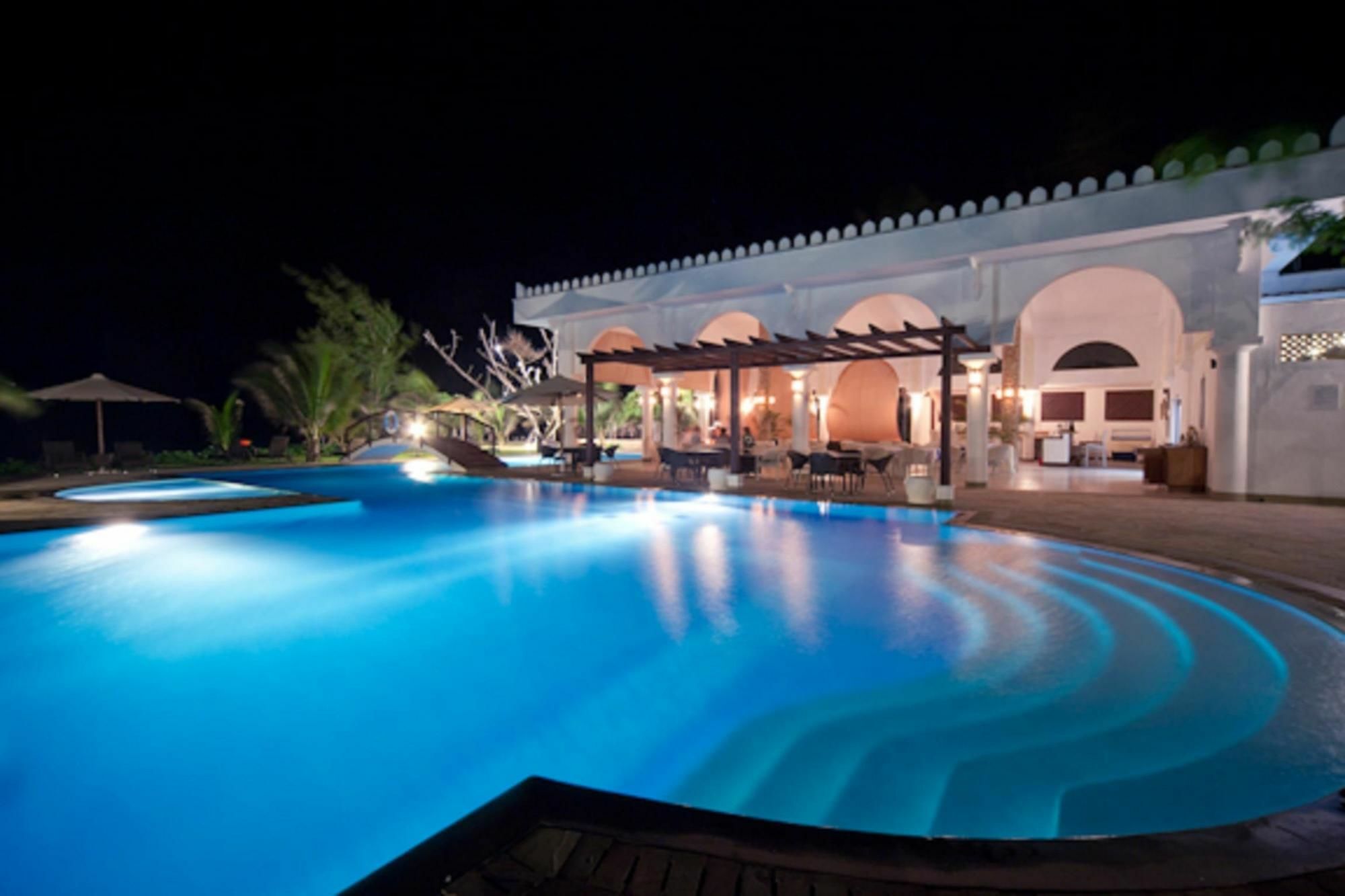 Lantana Galu Beach Diani Beach Exterior foto